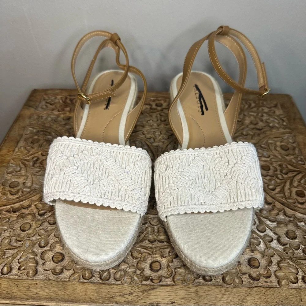 Talbots Women’s Pamela Crochet Wedge Sandal Sz 9